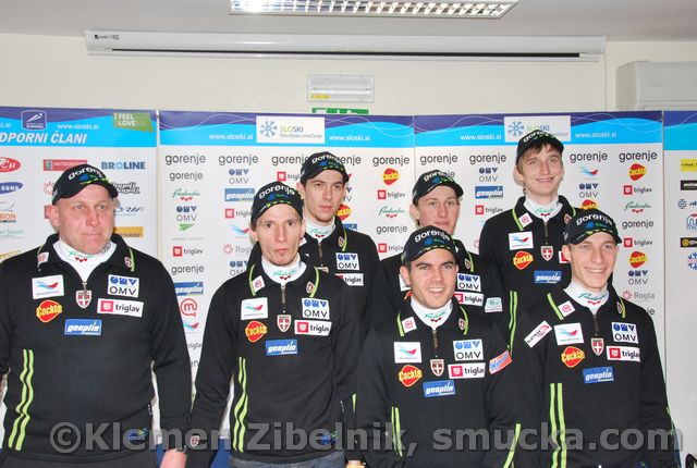 001 Goran Janus, Robert Kranjec, Jure Sinkovec, Jernej Damjan, Peter Prevc, Mitja Meznar, Jurij Tepes