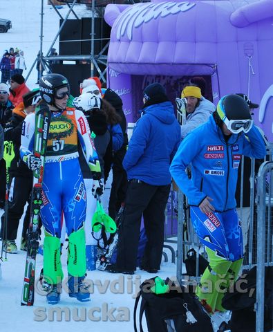 053 Katja Jazbec, Ula Hafner