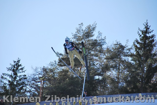 042 Nejc Dezman