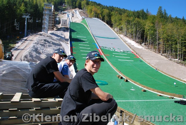 022 Nejc Dezman, Jaka Hvala, Jurij Tepes