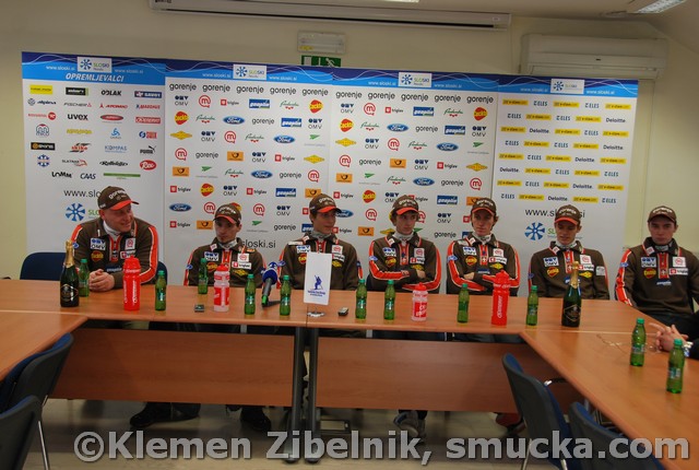 008 Goran Janus, Robert Kranjec, Jurij Tepes, Jaka Hvala, Peter Prevc, Matjaz Pungertar, Miran Zupancic