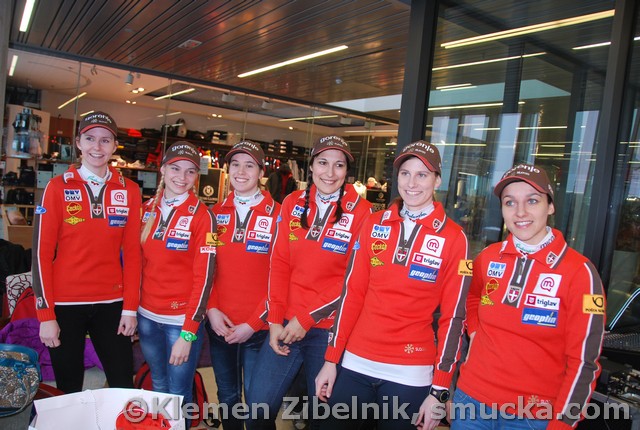 001 Katja Pozun, Spela Rogelj, Ursa Bogataj, Anja Tepes, Eva Logar, Maja Vtic