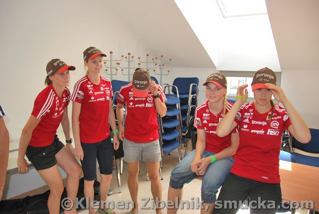 007 Eva Logar, Katja Pozun, Maja Vtic, Spela Rogelj, Ursa Bogaaj