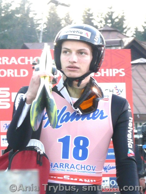 112 Gregor Deschwanden