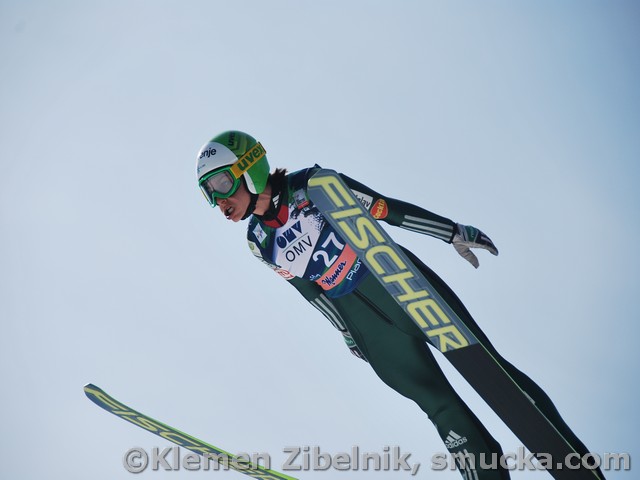 048 Maja Vtic