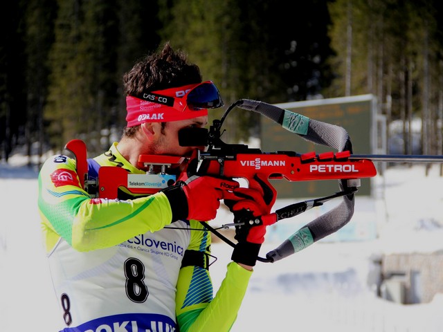 005 Jakov Fak
